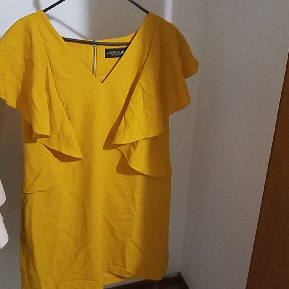 Lovely Gabriel Union Collection Dress